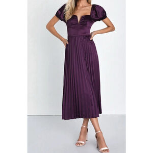 Lulus Flawless Forever Dark Purple Plum Pleated Midi Dress M Holiday Cocktail